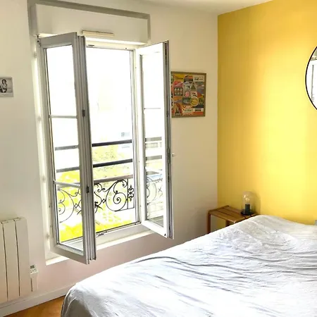 Daire Charming Parisian Near Montmartre *