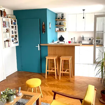 Charming Parisian Near Montmartre Daire *